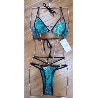 Sexy Print Halter Cutout Metal Ring Low Cut Three-point Bikini Set BK21132