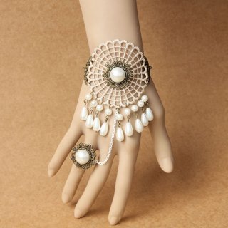 Vintage Style Circle Embroidery Pearl Bracelet with Ring J18004