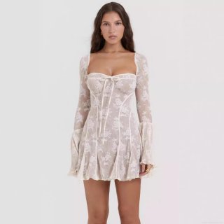 Sexy White Floral Lace Mini Dress For Women Square Neck Flare Sleeve Corset Pullover A-Line Short Dress For Party Dating Fashion Outfits