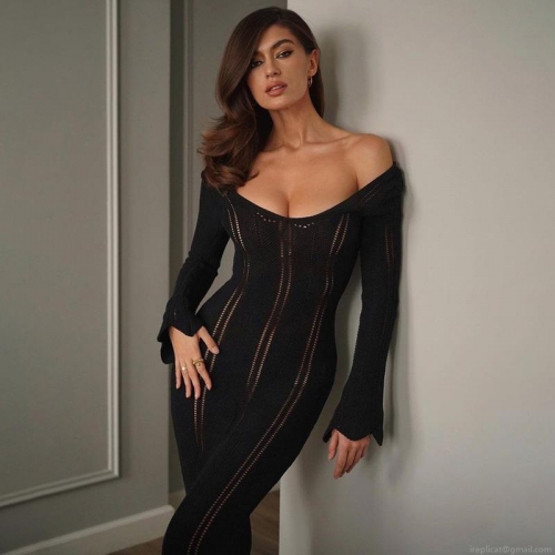 Women Sexy Backless Knitted Maxi Dress Long Sleeve U-Neck Slim Fit Bodycon Long Pencil Dress Solid Color Vertical Ribbed Knit Dress For Party Vacation Streetwear