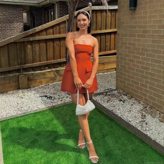 Women's Chic Strapless Mini Dress Solid Color Polyester Tube Top Dress With Pockets High Waist Sexy Bodycon Short Dress For Summer Party Daily Wear