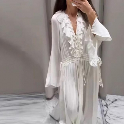 Women's French Romantic Vacation White Maxi Dress Ruffle V-Neck Long Flared Sleeve High Waist Elegant Bohemian Long Dress For Women