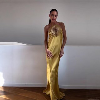 Elegant Sexy Women's Halter Maxi Dress Satin Polyester With 3D Rhinestone Flower Decoration Slim Fit Sleeveless Evening Party Long Dress