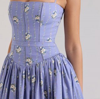 Women's French Elegant Floral Cami Maxi Dress Sleeveless High Waist Lace Stitching Slim Fit Daisy Print Summer Long Gown For Party Vacation Sweet