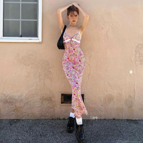 Women's Floral Print Slip Maxi Dress With Lace Patchwork Sexy V-Neck Sleeveless Slim Fit Summer Beach Party Long Sundress For Ladies