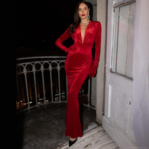 French Style Deep V-Neck Slim Fit Velvet Maxi Dress With Gloves Elegant Fish Tail Bodycon Evening Party Gown For Women
