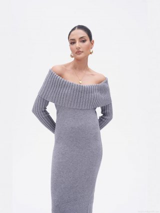 Women's Off Shoulder Knit Maxi Dress Slim Fit Split Long Sleeve Rayon Blend Ribbed Sweater Dress For Autumn Winter Streetwear Elegant Lady