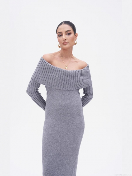 Women's Off Shoulder Knit Maxi Dress Slim Fit Split Long Sleeve Rayon Blend Ribbed Sweater Dress For Autumn Winter Streetwear Elegant Lady