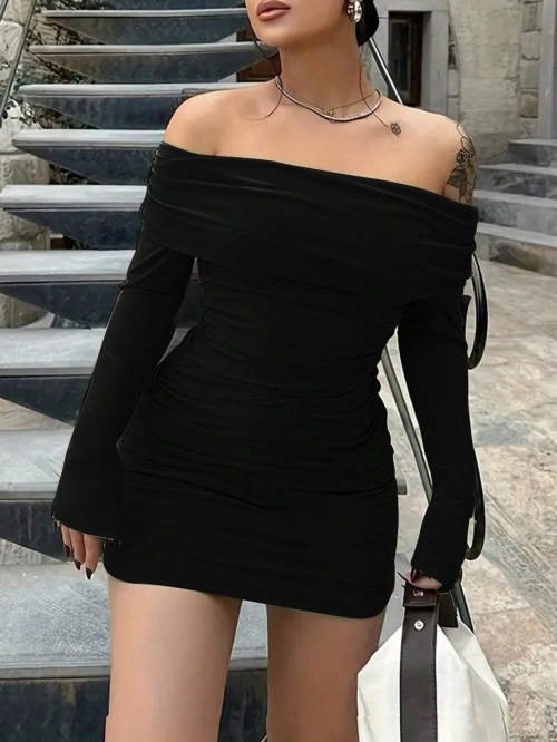 Women's Sexy Off-The-Shoulder Bodycon Dress Long Sleeve Ruched Slim Fit Mini Party Clubwear Polyester Spandex Solid Black Short Dress