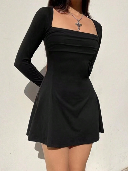 Women's Square Neck Mini Dress Long Sleeve Slim Fit Ruched Black Polyester Elastane Elegant Party Clubwear Fashion Dress for Women