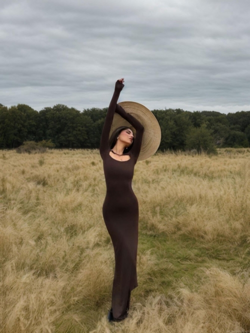 Women's Sexy Backless Knitted Maxi Dress Long Sleeve Off Shoulder Slim Fit Solid Coffee Brown Socialite Style Bodycon Long Skirt Evening Party Outfit