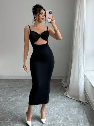Women's Sexy Black Spaghetti Strap Maxi Dress Elegant Cutout Front Backless Slim Fit Bodycon Knitted Long Dress For Evening Party Clubwear Summer