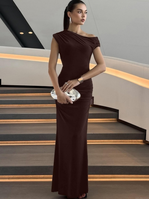 Sexy Off-Shoulder Ruched Maxi Dress For Women Elegant Solid Chocolate Brown Polyester Spandex Slim Fit Sleeveless Evening Party Gown