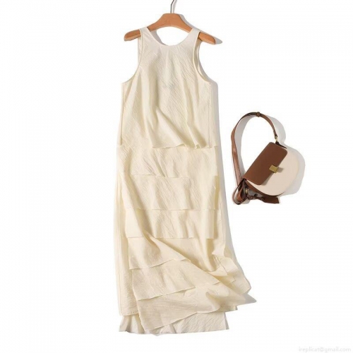 Women Sleeveless Round Neck Tiered Maxi Dress Solid Color Pleated Texture Cotton Nylon Blend Elegant Chic Summer Dress for Daily Wear Vacation