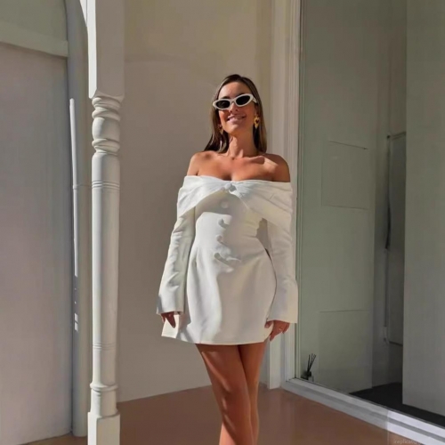 Sexy Women Off-The-Shoulder Long Sleeve Mini Dress Polyester Spandex Ruched Button Decor Slim Fit A-Line Party Clubwear Dress