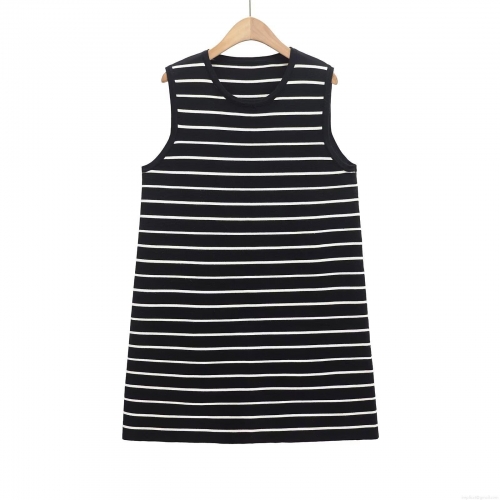 Women's Round Neck Sleeveless Mini Dress Simple Casual Black and White Horizontal Striped Knit Polyester Summer Streetwear Chic Straight Dress