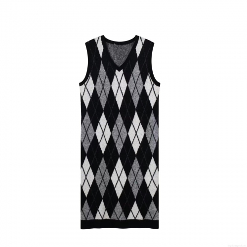 Women Argyle Knitted Midi Dress V Neck Sleeveless Polyester Blend Casual Preppy Style Straight Vest Dress For Autumn Winter