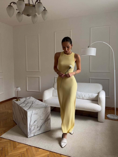 French Style Sleeveless Ribbed Knit Maxi Dress 80% Cotton Blend Round Neck Slim Fit Elegant Vintage Bodycon Long Dress Women Summer Resort Outfits