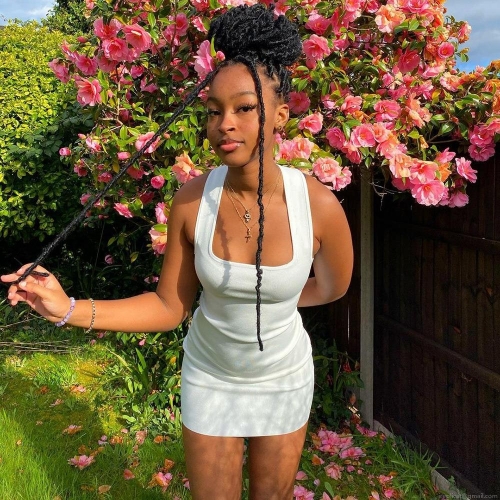 Women Sexy White Ribbed Knit Mini Dress Sleeveless U Neck Bodycon Slim Fit Summer Clubwear Fashion Short Pencil Dress