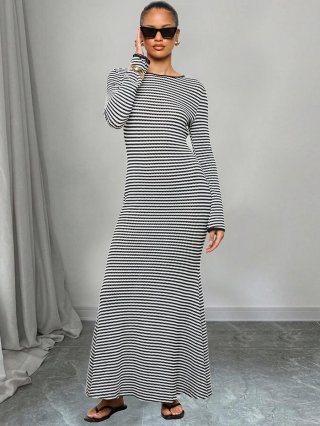 Women's Black White Striped Maxi Dress Round Neck Long Sleeve Backless Tie Back Slim Fit Knit Fishtail Bodycon Long Dresses For Party Dating Autumn Winter