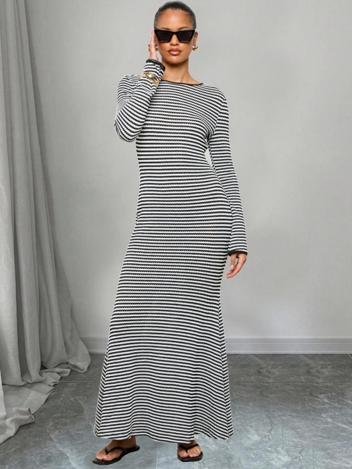 Women's Black White Striped Maxi Dress Round Neck Long Sleeve Backless Tie Back Slim Fit Knit Fishtail Bodycon Long Dresses For Party Dating Autumn Winter