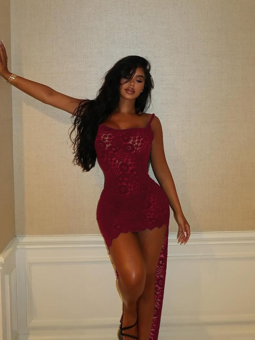 Women Sexy Lace Backless Maxi Dress High Slit See Through Spaghetti Strap Slim Fit Long Evening Party Clubwear Bodycon Dress Nylon Spandex