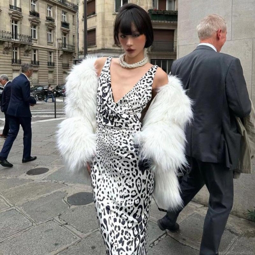 Women's Sexy Leopard Print Satin Maxi Dress Backless V Neck Sleeveless Slit Long Slip Dress For Party Club Evening Streetwear