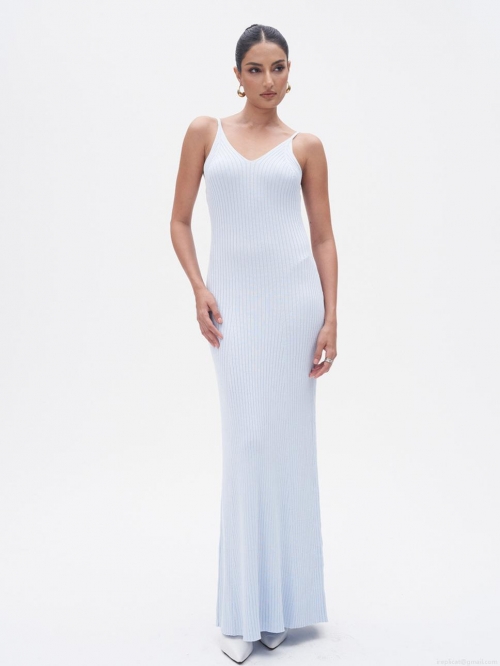 Women's V-Neck Ribbed Knit Maxi Cami Dress Elegant Sleeveless Slim Fit Rayon Nylon Long Dress for Summer Vacation Streetwear