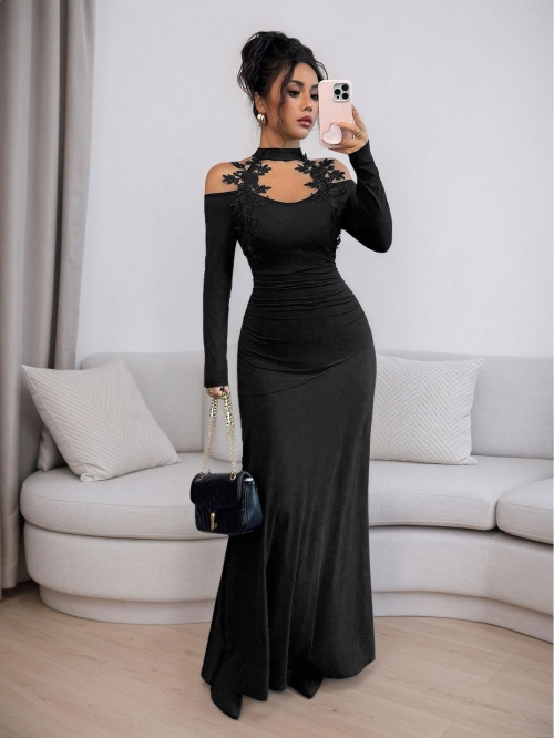 Black Bodycon Maxi Dress For Women Elegant Long Sleeve Halter Hollow Lace Flower Applique Slim Fit Party Evening Gown
