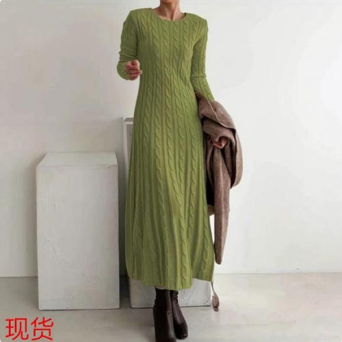 Women's Retro Cable Knit Maxi Dress Long Sleeve Round Neck Slim Fit Knitted Sweater Dress For Autumn Winter Casual Commute Solid Color