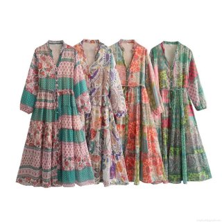 Bohemian V-Neck Maxi Dress For Women Long Sleeve Tiered Patchwork Paisley Floral Print Polyester With Gold Metallic Thread Vacation Party Dresses