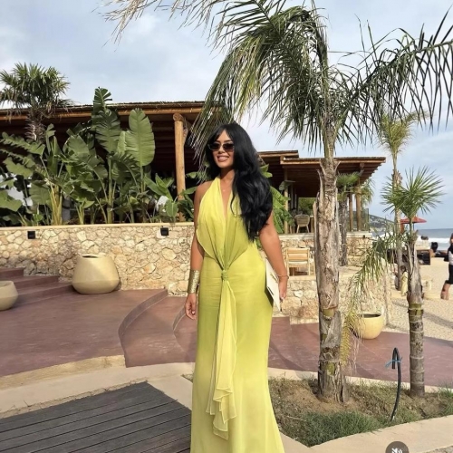 Women's Elegant Gradient Halter Maxi Dress Deep V-Neck Backless Tie-Knot Waist Sleeveless Chiffon Long Sundress For Summer Vacation Beach Party