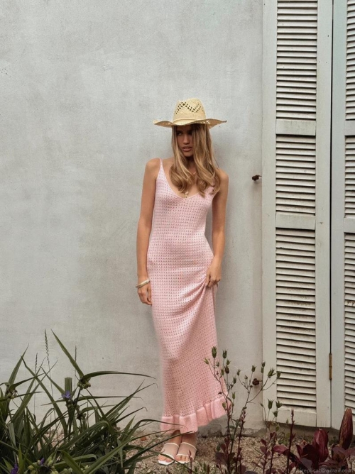 Women's Sexy Crochet Knitted Hollow Out Maxi Dress Cotton Blend Sleeveless Deep V Neck Thin Strap Bodycon Resort Beach Party Long Dress