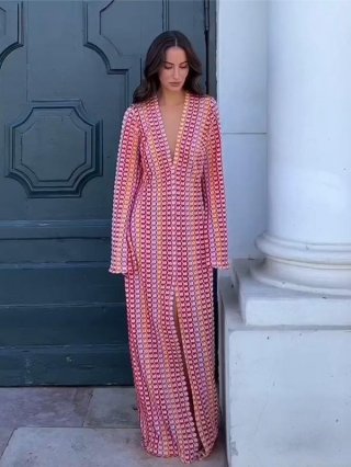 Women's Boho Crochet Knit Maxi Dress Deep V-Neck Colorblock Long Sleeve Beach Vacation Floor-Length Sexy Geometric Pattern Bohemian Dress