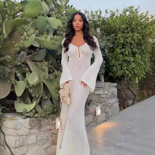 Women's Sexy Hollow Crochet Maxi Dress Long Bell Sleeve V Neck Beach Vacation Resort Bohemian Knit Long Skirt Elegant Summer Solid Color Dress