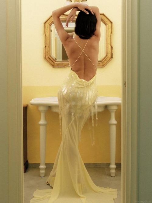 Women's Elegant Pale Yellow Deep V-Neck Backless Sequin Maxi Dress Sexy Slim Fit Sleeveless Mesh Tulle Party Banquet Evening Gown Wedding Guest Dress