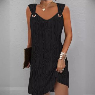 Women's Elegant V-Neck Sleeveless Dress Modern Ripple Texture Pleated Bodycon Dress With Metal Ring Straps Slim Fit Summer Party Dating Dress