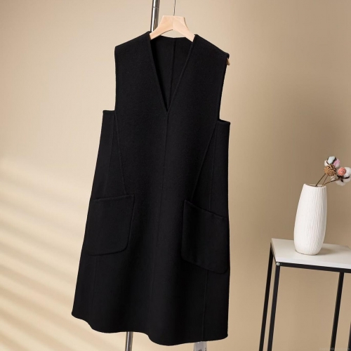 Elegant Black Sleeveless V-Neck Midi Dress Wool-Like Polyester Spandex Straight A-Line With Pockets Autumn Winter Casual Commuting Fashion For Women