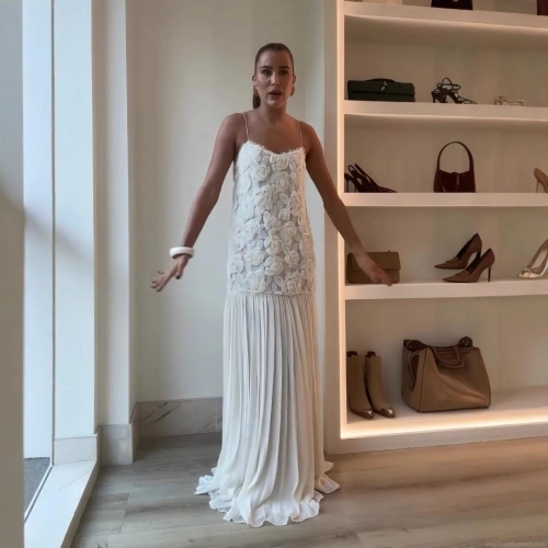 Women Elegant 3D Rose Decoration Camisole Dress Lace Patchwork Pleated Maxi Gown For Party Evening Wedding Banquet Sleeveless Solid Color Spaghetti Strap Slim Fit High Waist Luxury Dress