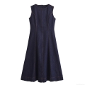 Women's Sleeveless Denim Midi Dress Contrast Stitching Slim Fit A-Line Denim Dress With Back Zipper Elegant Casual Party Dress For Women