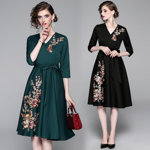 Elegant Women V Neck Embroidered A-Line Midi Dress With Belt 3-4 Sleeve Polyester Flower Embroidery Banquet Party Evening Dress Slim Fit Lady Fashion Dress