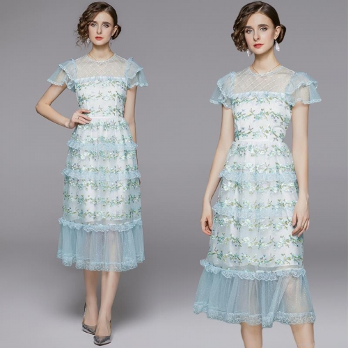 Elegant Floral Embroidery Mesh Lace Maxi Dress High Waist Slim Tiered Cake Dress Women Short Sleeve Ruffle Summer Banquet Party Wedding Occasion Gown