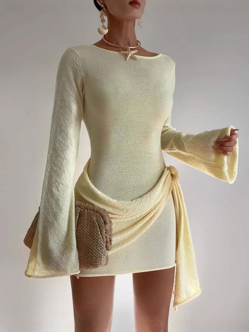 Women's Sexy Knit Mini Dress With 3D Flower Decor Ruching Long Flare Sleeve Textured Bodycon Short Dresses For Summer Beach Vacation Holiday Party