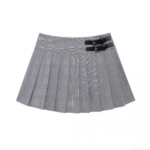 Women's Low Waist Pleated Mini Skirt Grey Plaid Checkered Pattern With Black Leather Buckle Detail And Safety Shorts Liner Preppy Aesthetic Skirt