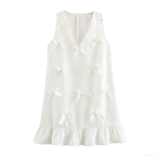 Sweet White Sleeveless V-Neck Mini Dress With 3D Bow Accent And Ruffle Hem Tweed Texture A-Line Dress For Women Summer Dating Party Elegant Baby Doll Clothing