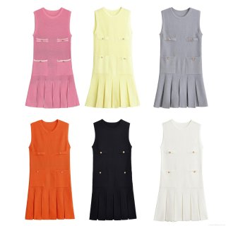 Women's Sleeveless Knit Mini Dress Round Neck Pleated Hem Dress With Decorative Gold Buttons Elegant Summer Vest Dress For Casual Streetwear Party