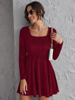 Women's Elegant Square Neck Long Sleeve Ribbed Velvet Dress Slim Fit High Waist A-Line Mini Dress For Party Evening Clubwear Solid Wine Red