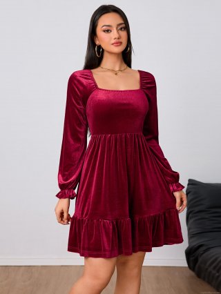 French Vintage Square Neck Velvet Dress Women Elegant Backless Bow Long Sleeve Ruffle Hem A-Line Mini Party Dress Sexy Autumn Winter Cocktail Dressing