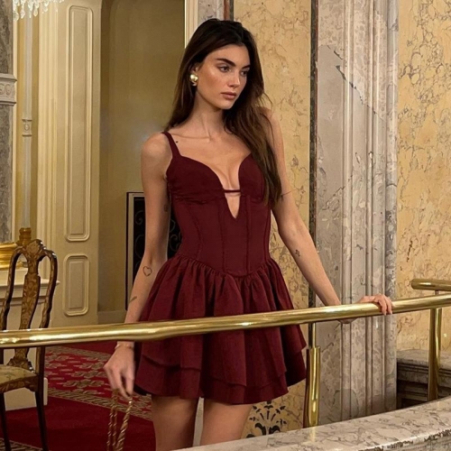 Women Sexy Deep V-Neck Backless Corset Mini Dress Layered Puffy A-Line Sleeveless Camisole Cocktail Party Dress Made of Polyester Spandex