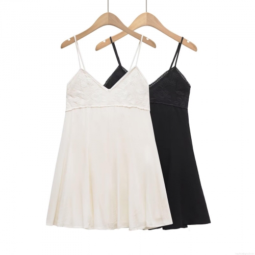 Women's Sexy V-Neck Embroidered Mini Sling Dress Elegant Floral Lace Trim Polyester Cotton Blend Sleeveless Backless Beach Resort Party Dress for Women